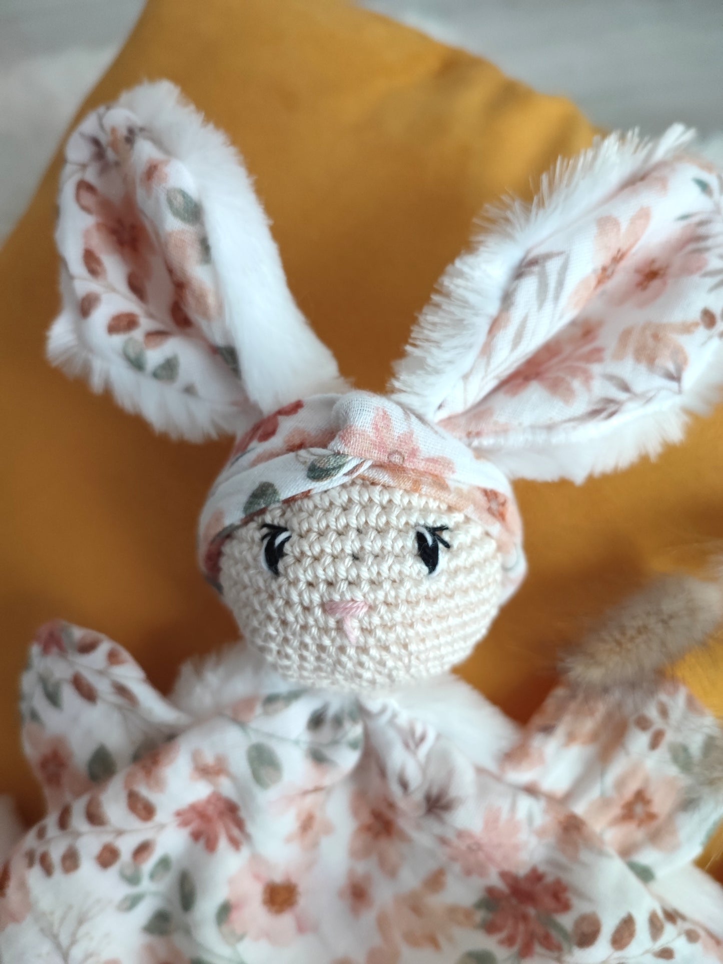 Suzie / Suzon le lapin personnalisable aux petites oreilles