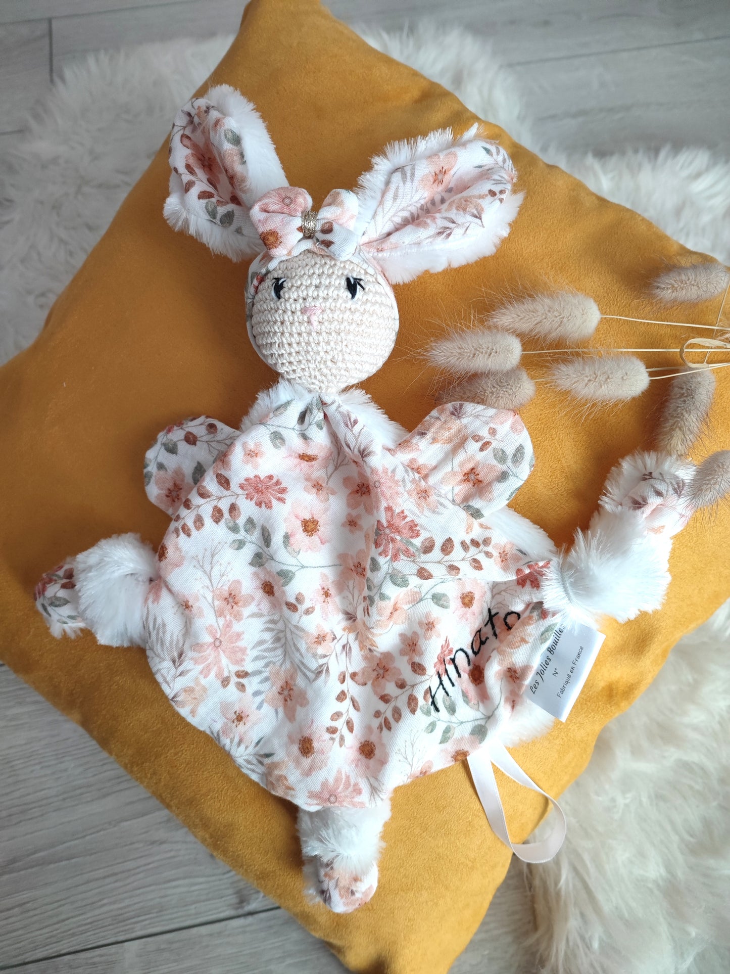 Suzie / Suzon le lapin personnalisable aux petites oreilles