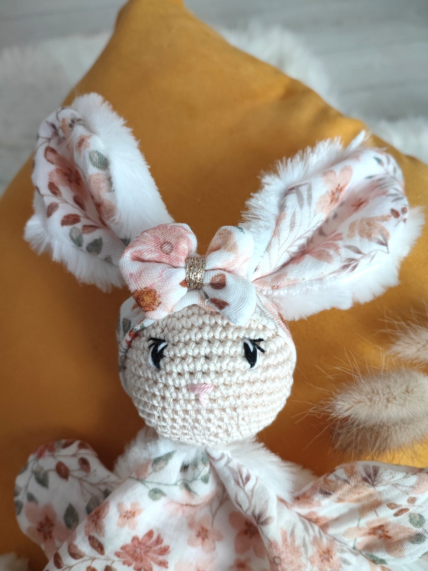 Suzie / Suzon le lapin personnalisable aux petites oreilles